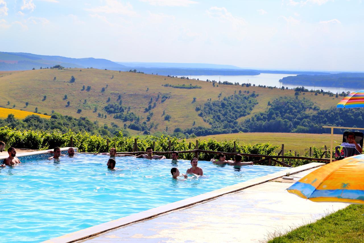 Seven Generations Winery Hotel Mechka 外观 照片