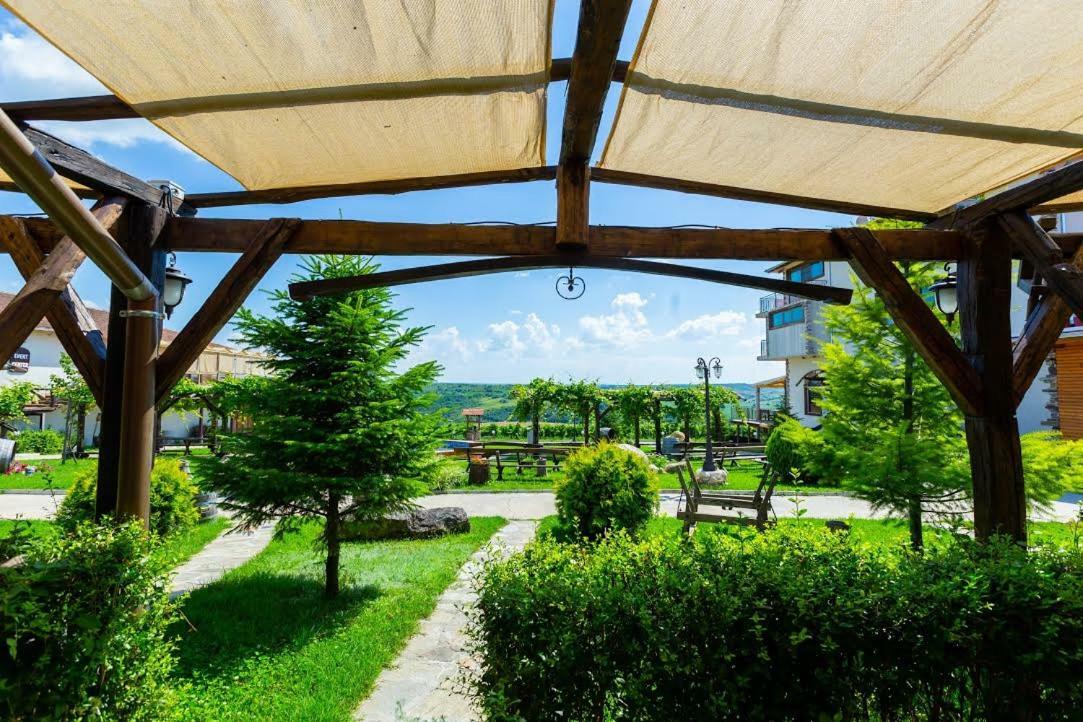 Seven Generations Winery Hotel Mechka 外观 照片